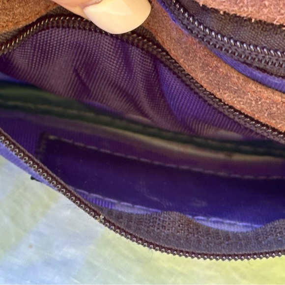 Vintage Purple Northwest Territory Fanny Pack with Suede Lining and 3 Pockets - Picture 10 of 11